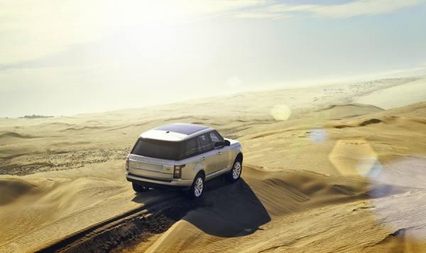 Photograph Simon Stock Range Rover Morocco 3 on One Eyeland